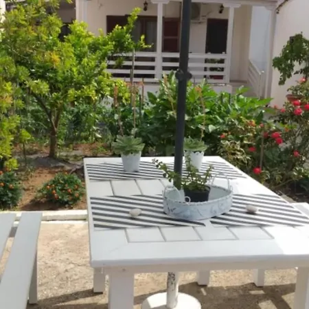 Katerina's Cozy * Skala Sotiros